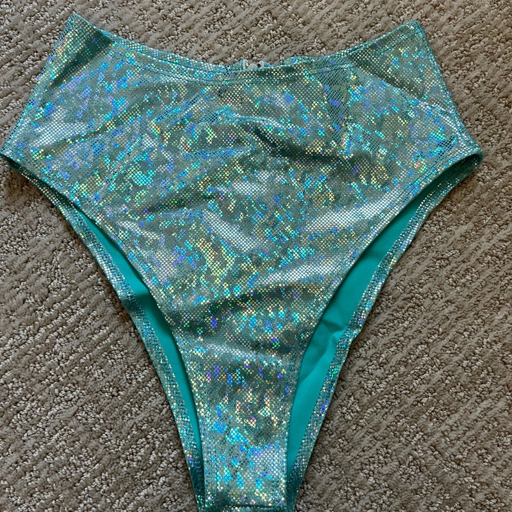 J Valentine Rave Top + Rave Bottoms Matching Set - Picture 4 of 6